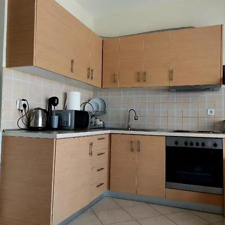 Apartment In Sea View
