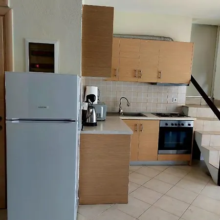 In Sea View Apartment Siviri