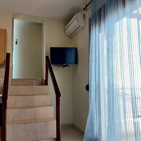 In Sea View Siviri